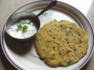 Methi-Jowar Thepala (PARATHA)